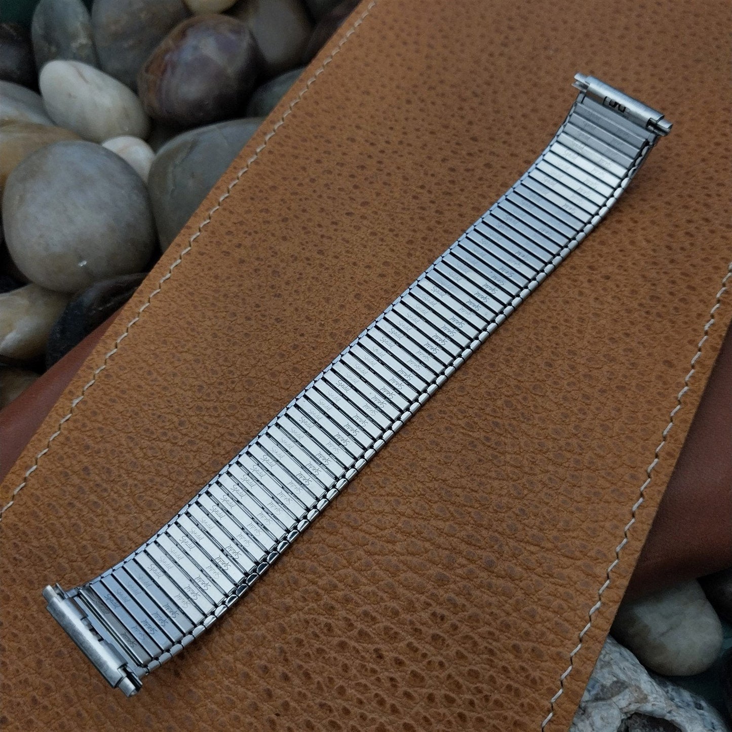 22mm 20mm 19mm Speidel USA Wide Stainless Steel Expansion nos Vintage Watch Band