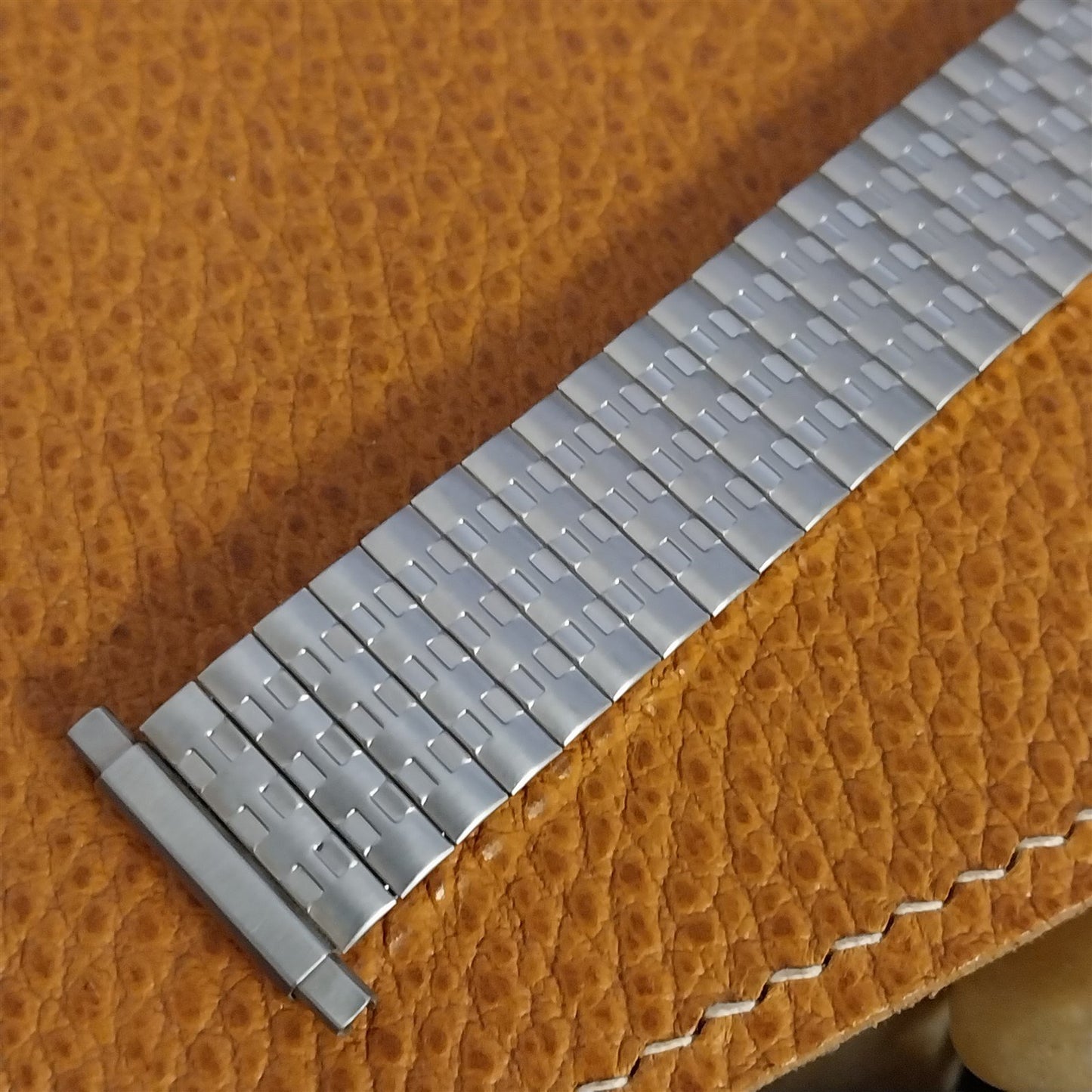 18mm 19mm 20mm 1970s Speidel Long Classic Stainless Steel nos Vintage Watch Band