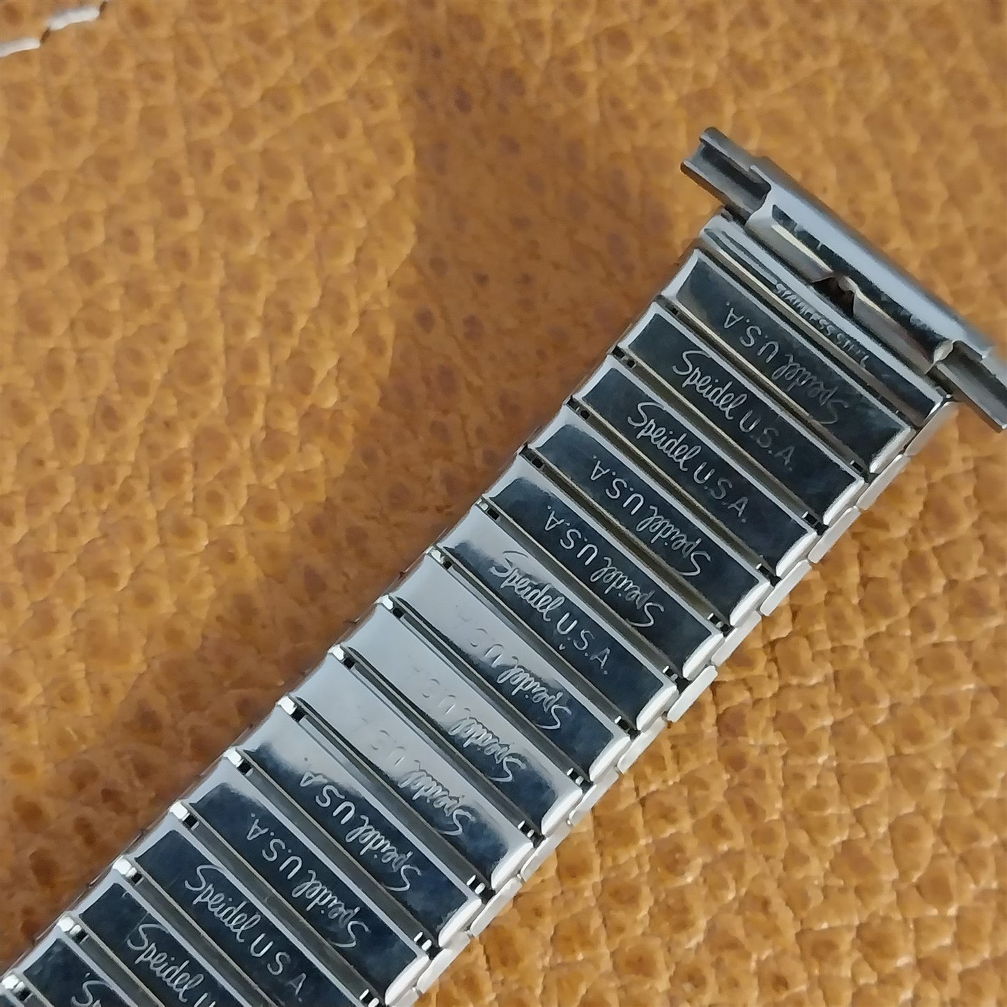 18mm 19mm 20mm 1970s Speidel Long Classic Stainless Steel nos Vintage Watch Band
