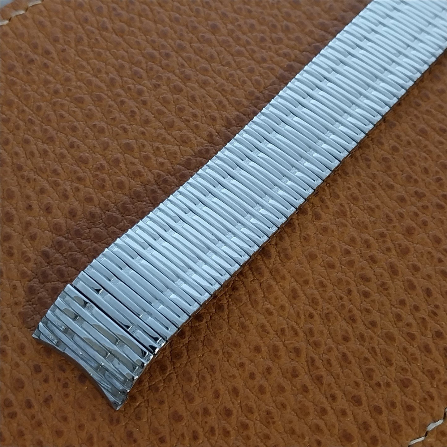 17.2mm 10K White Gold-Filled Classic Speidel Long Thinline Vintage Watch Band