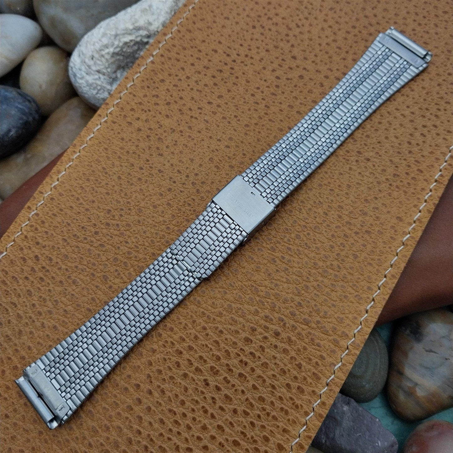18mm Pryngeps Stainless Steel Unused nos Vintage Watch band