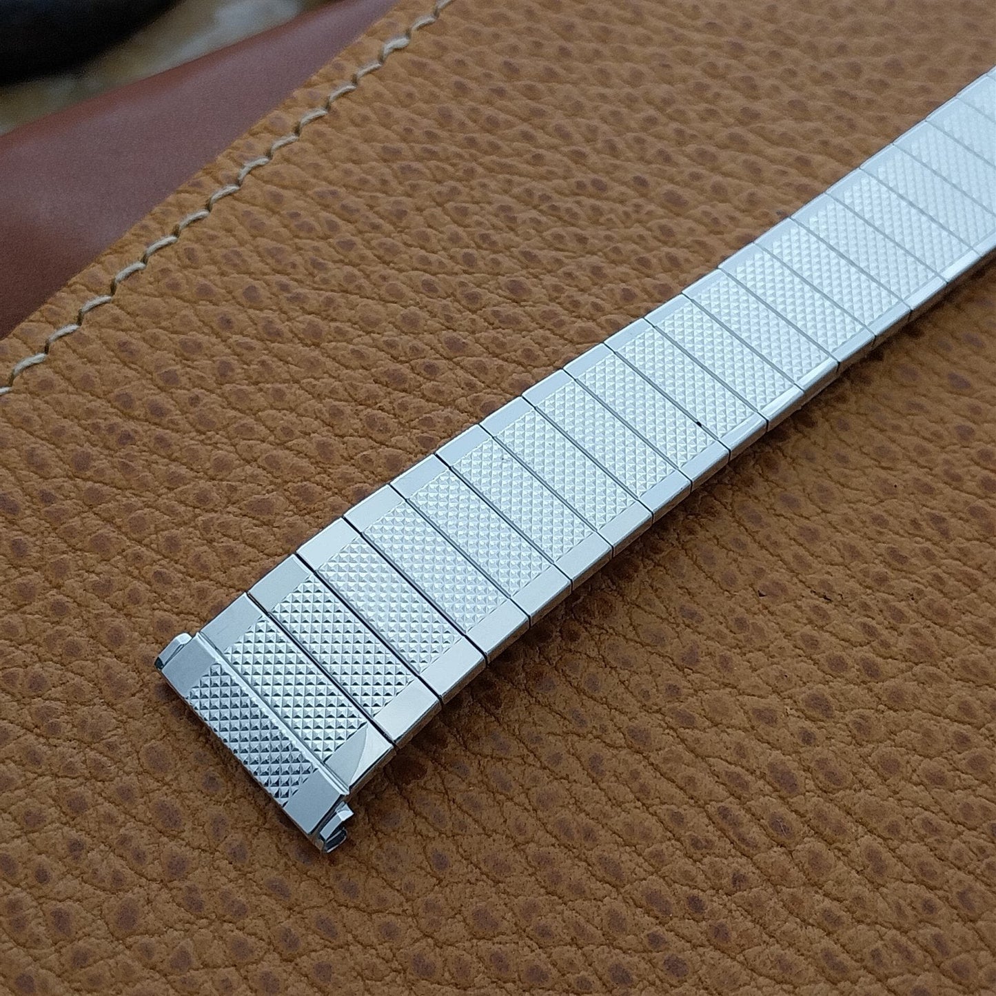 Classic 10k White Gold-Filled 1960s Unused Vintage Watch Band Speidel USA 17.2mm