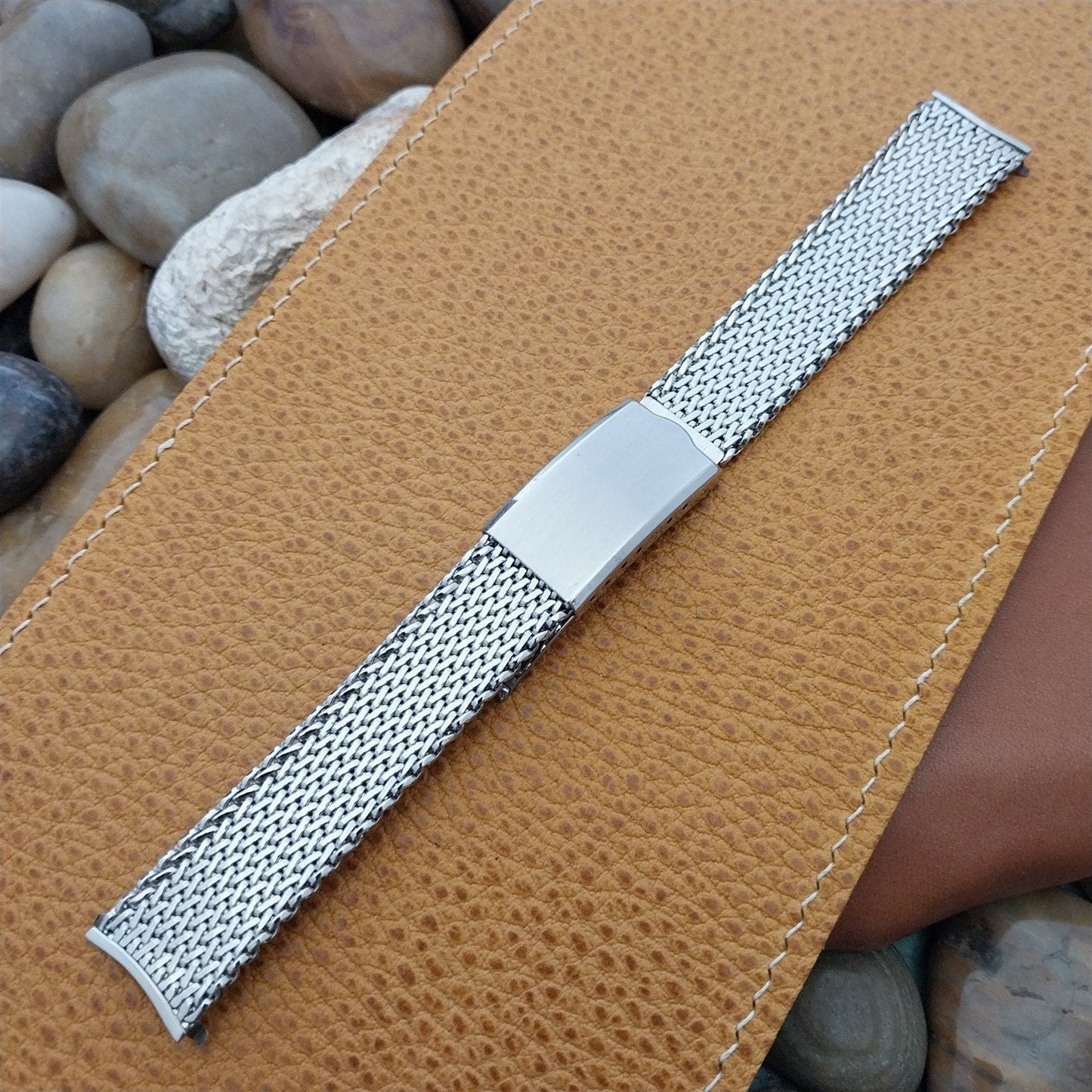 17.25mm White Gold-Filled Mesh Champion 1960s nos Vintage Watch Band