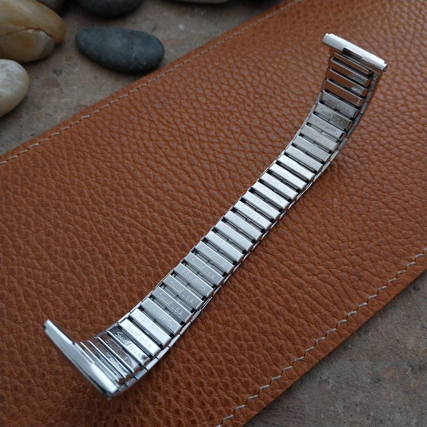 17mm 18mm 19mm Speidel Tapered 19mm White Gold-Filled 1970s Vintage Watch Band