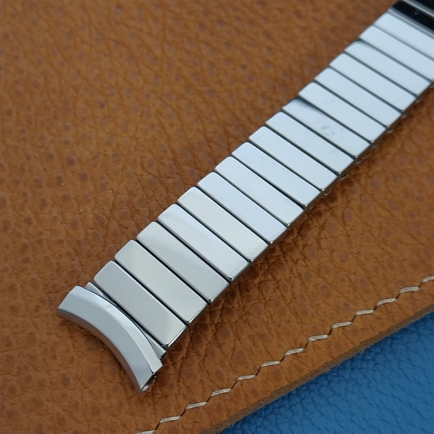 Vintage 17mm Kreisler Stainless Steel 1950s Classic Stretch Unused Watch Band