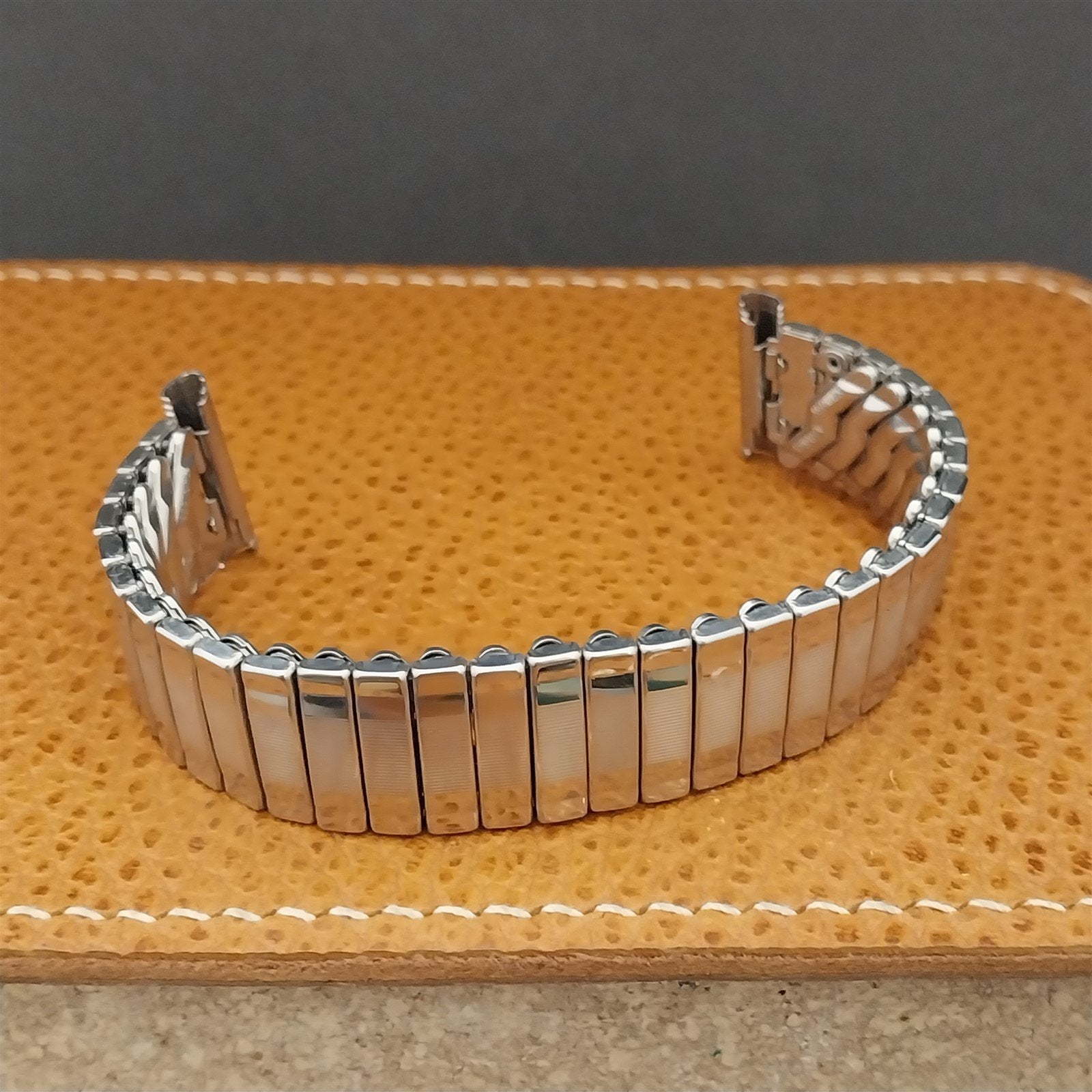 Kreisler Stainless Steel 16mm 18mm 19mm 1950s-1960s Unused Vintage Watch Band