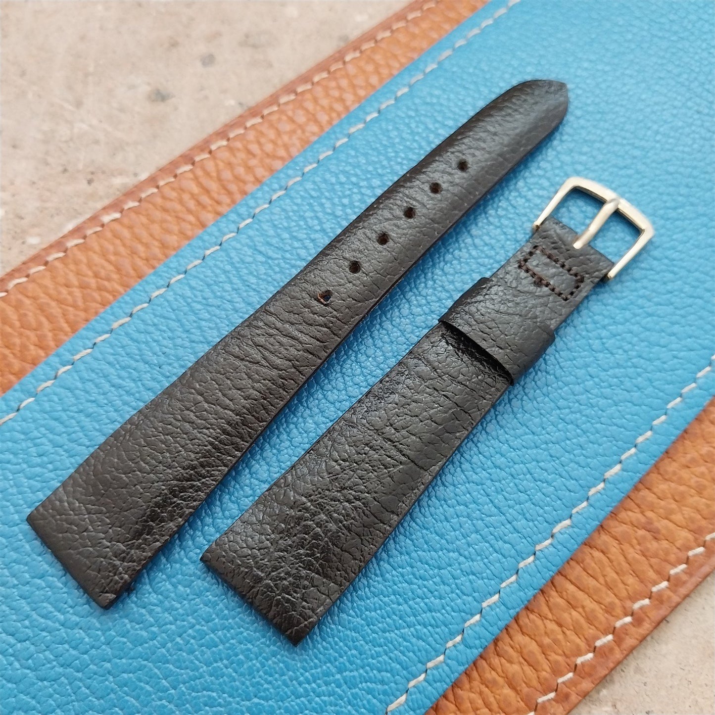18mm Kalbe Buffalo Tapered Brown Leather 1970s Vintage Watch Strap