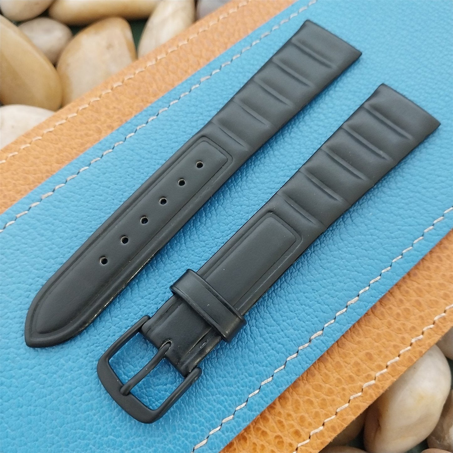 19mm Blackout Speidel Long Tapered Black Leather Unused 1980s Vintage Watch Band