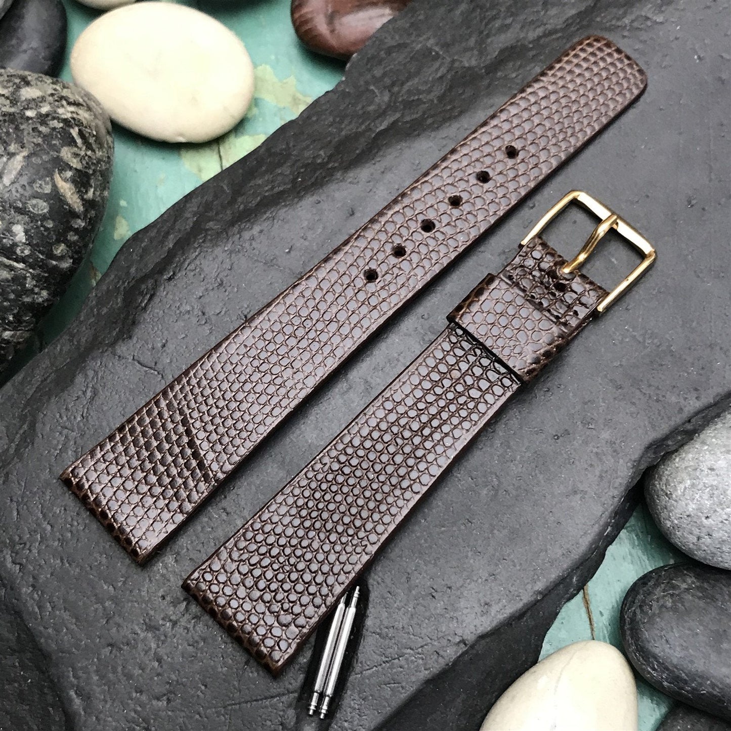 19mm Brown Lizard-Grain Tapered Leather Speidel Canada 1970s Vintage Watch Band