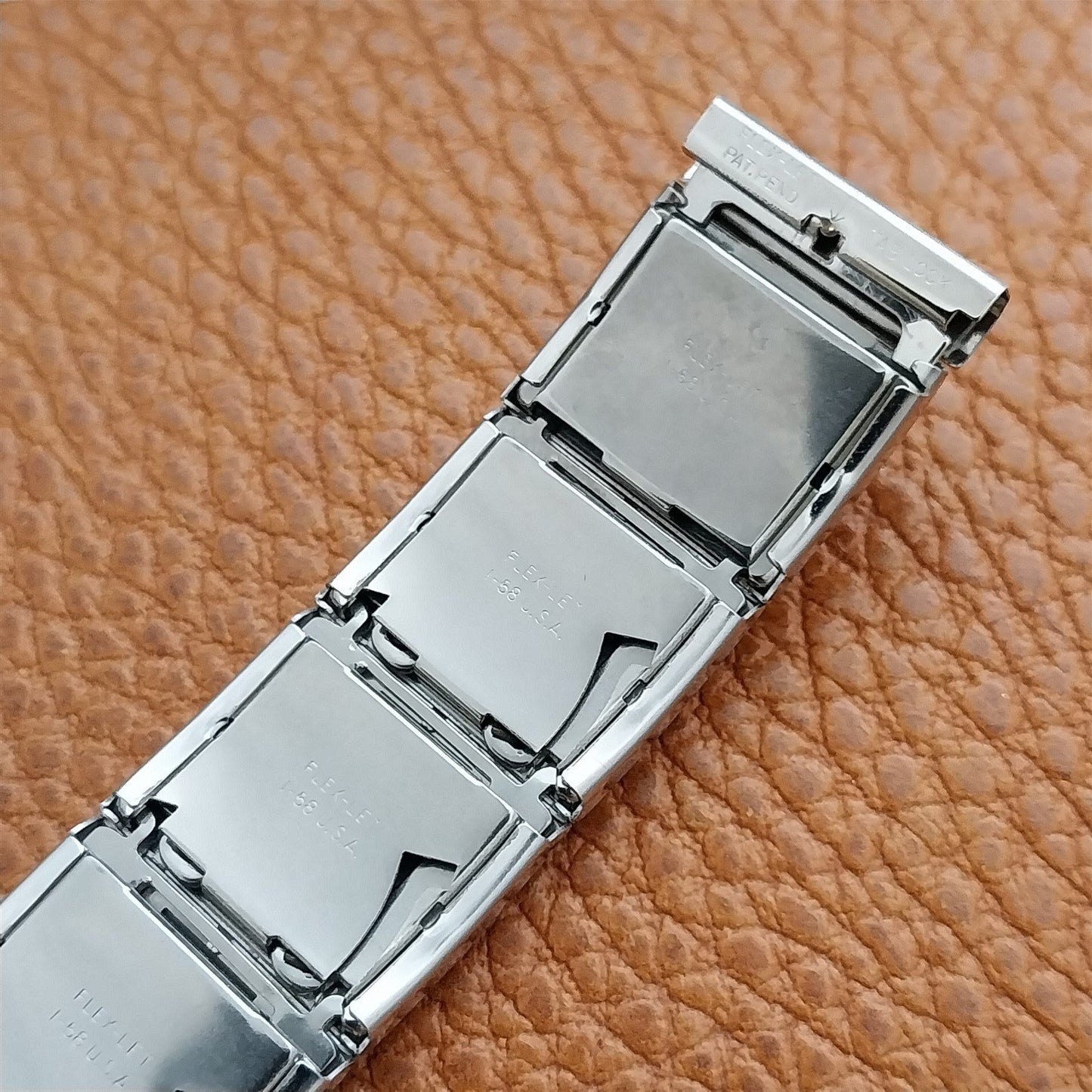 17.2mm Flex-Let White Gold-Filled 1958 Classic mcm Unused nos Vintage Watch Band