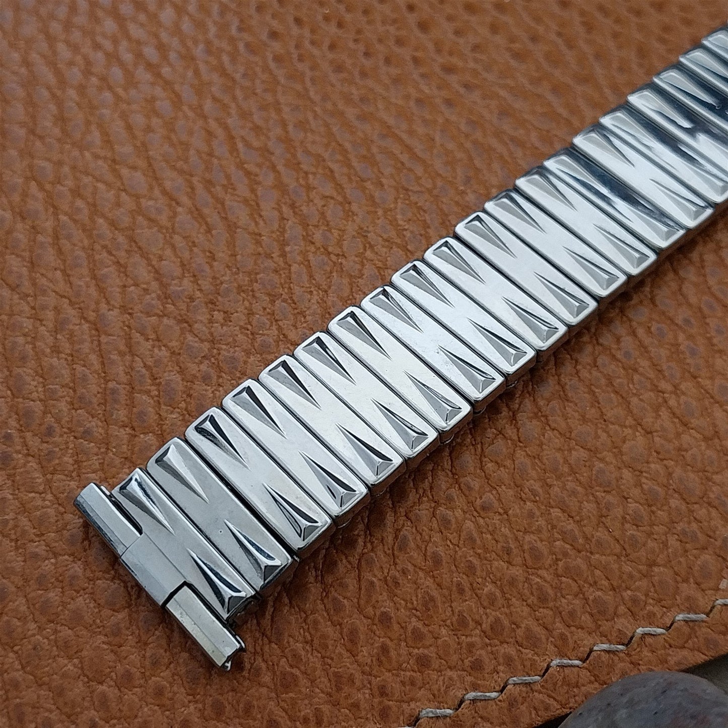 1960s Stainless Steel Vintage Watch Band Bowles USA nos 18mm-19mm