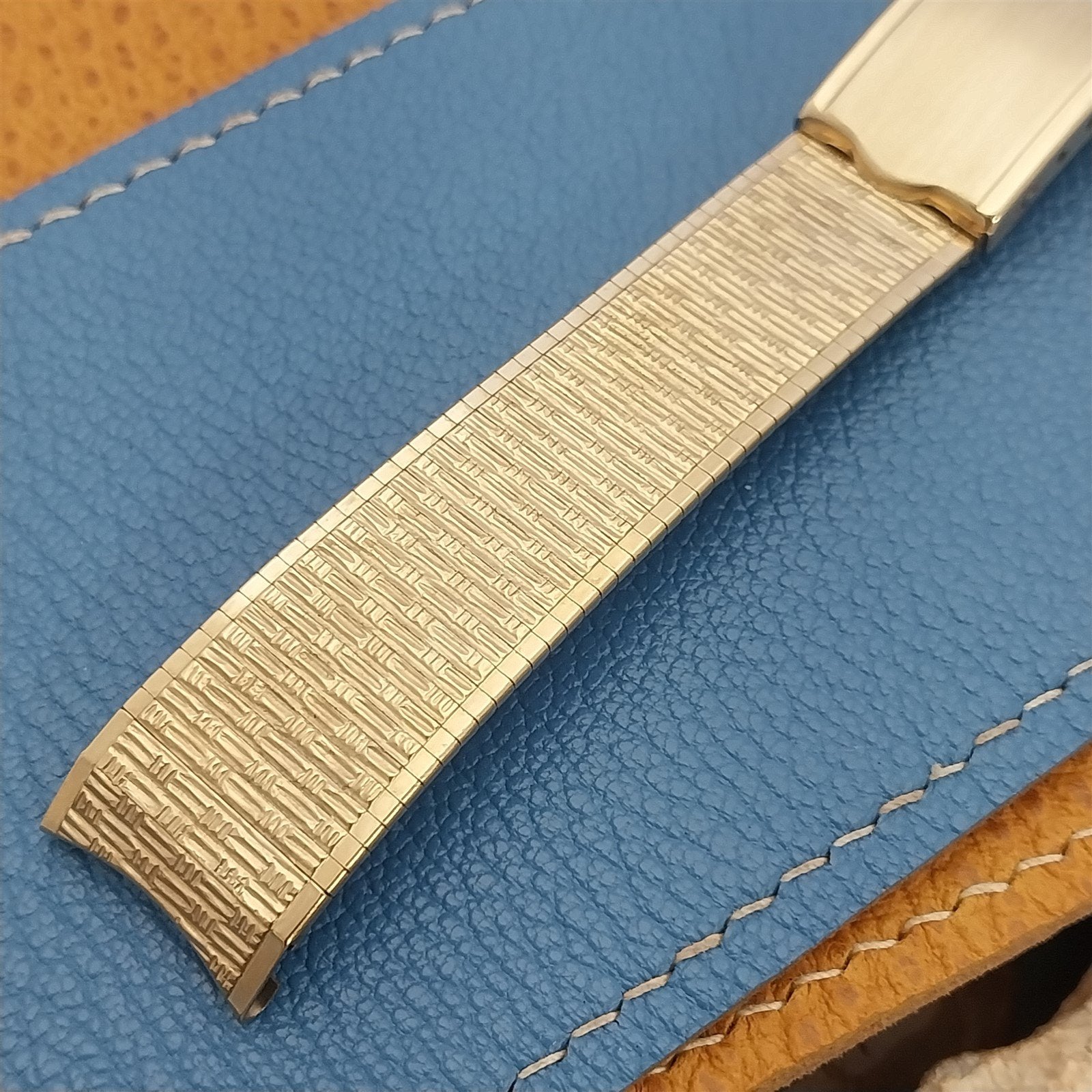 17.2mm 10k Gold-Filled Kreisler Mid-Century nos Classic 1960s Vintage Watch Band