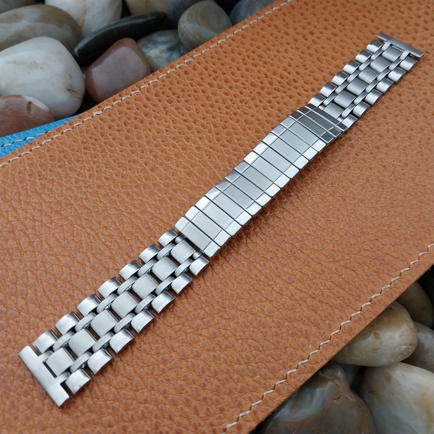 11/16" 17.2mm Stainless Steel Classic Skindiver Unused 1970s Vintage Watch Band