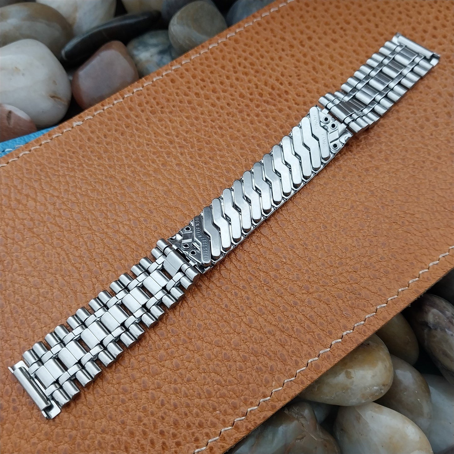 11/16" 17.2mm Stainless Steel Classic Skindiver Unused 1970s Vintage Watch Band