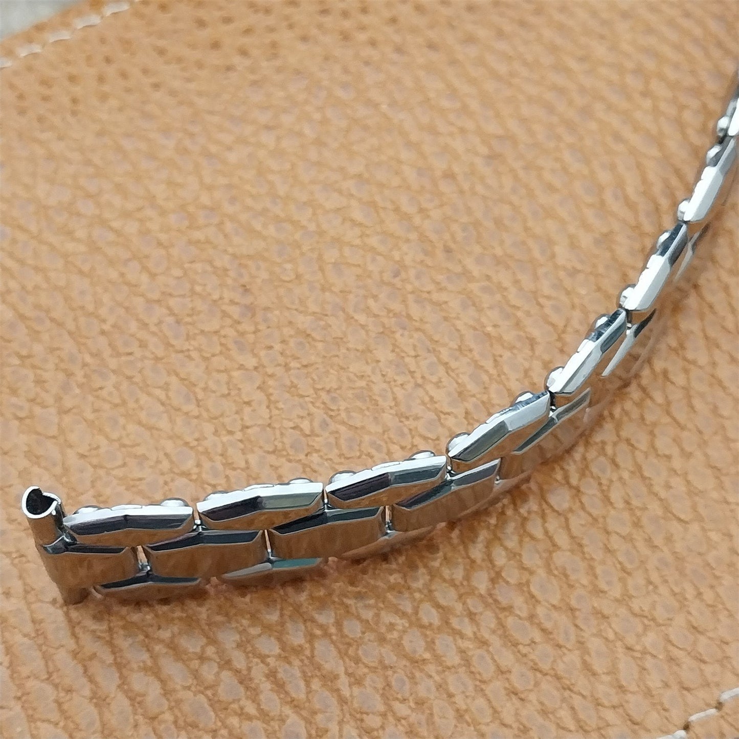 Vintage 3/4" Bellavance Stainless Steel Quadra-Stretch Short Unused Watch Band