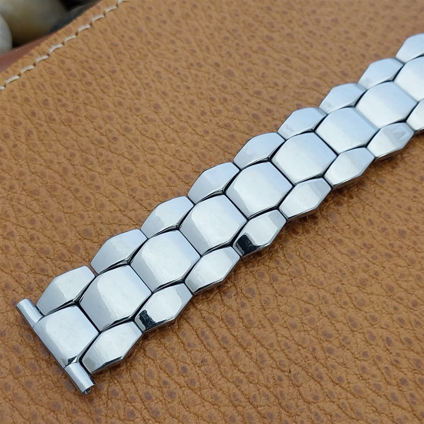 5/8"-3/4" Bellavance Stainless Long Quadra-Flex Expansion Vintage Watch Band