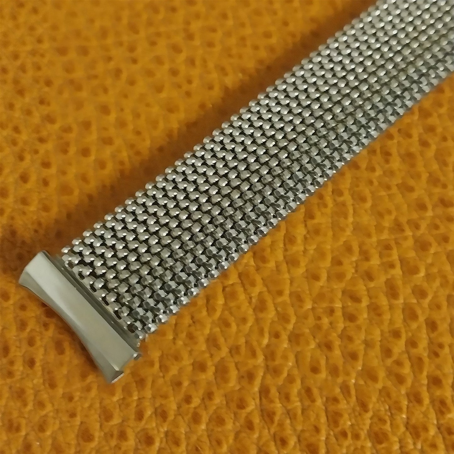 19mm 18mm TessuFlex Stainless Steel Expansion Mesh Curved nos Vintage Watch Band