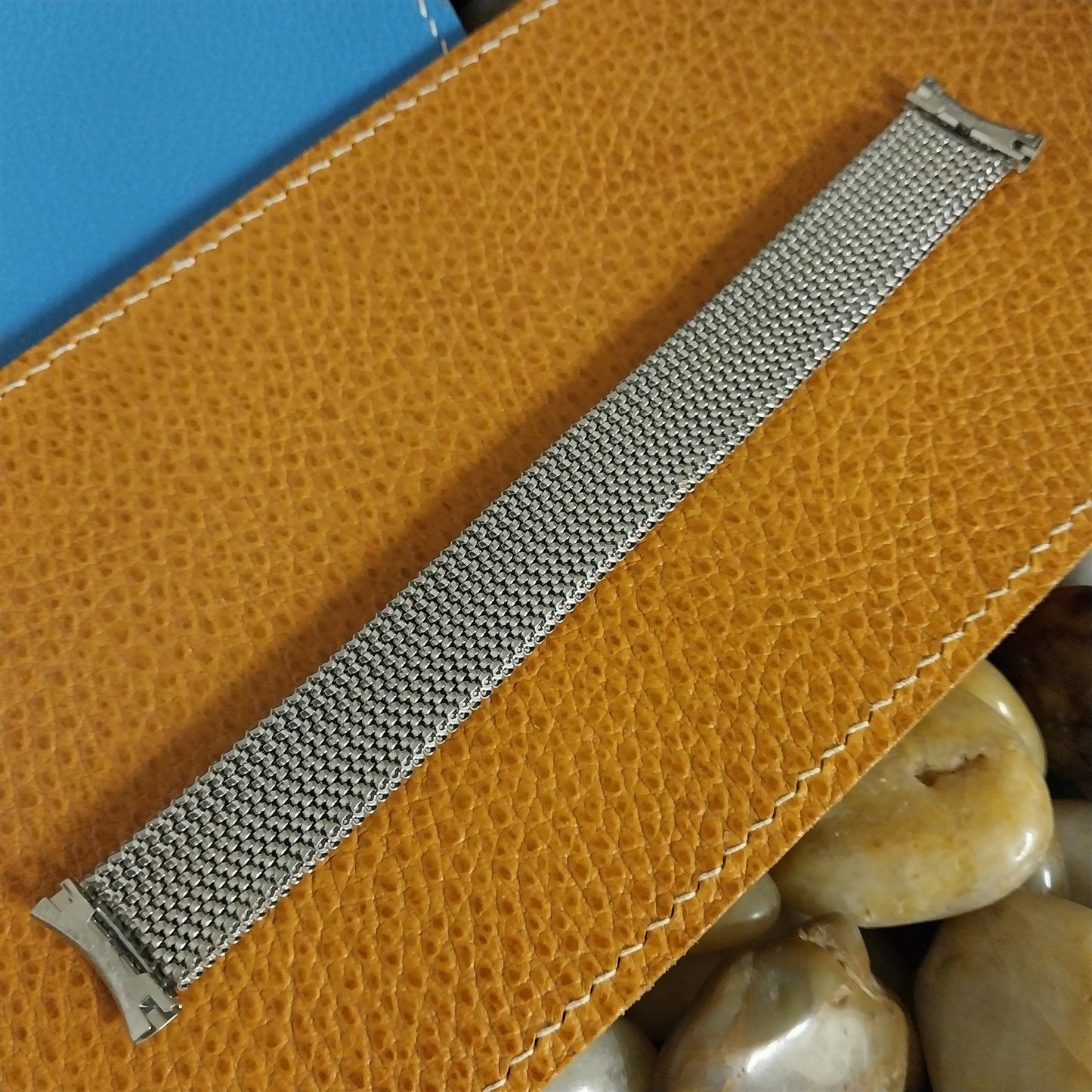 19mm 18mm TessuFlex Stainless Steel Expansion Mesh Curved nos Vintage Watch Band