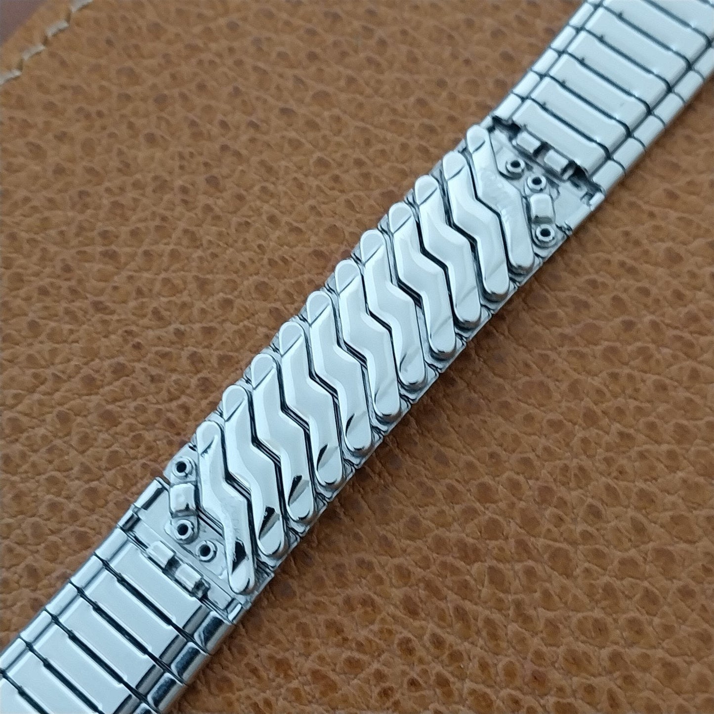 17.2mm 10k White Gold-Filled Kreisler Unused Classic 1960s Vintage Watch Band