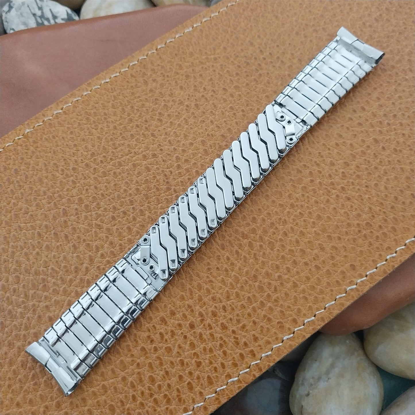 17.2mm 1960s Stainless Steel Expansion nos Vintage Watch Band