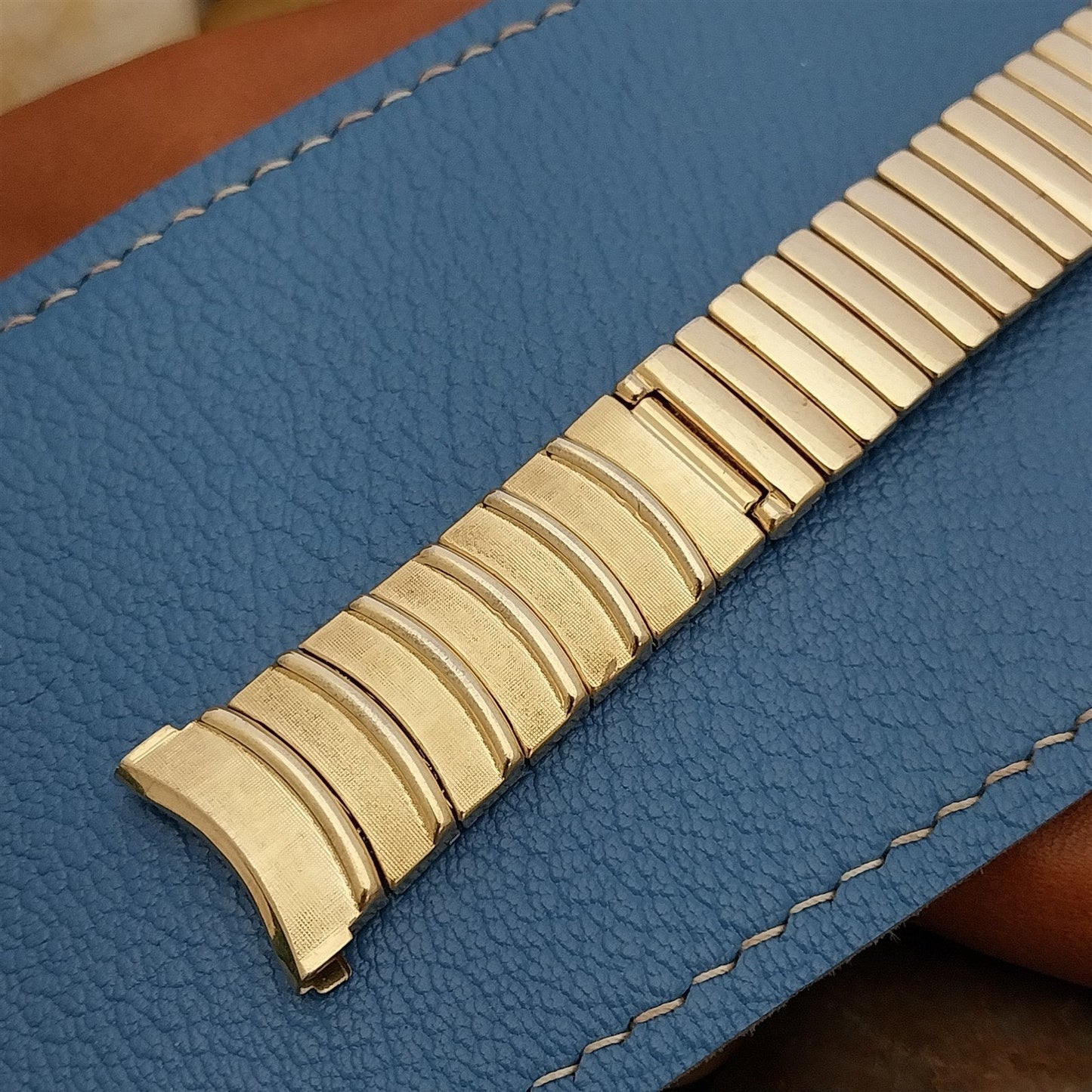 JB Champion 19mm 10k Gold-Filled MCM nos 1960s Vintage Watch Band