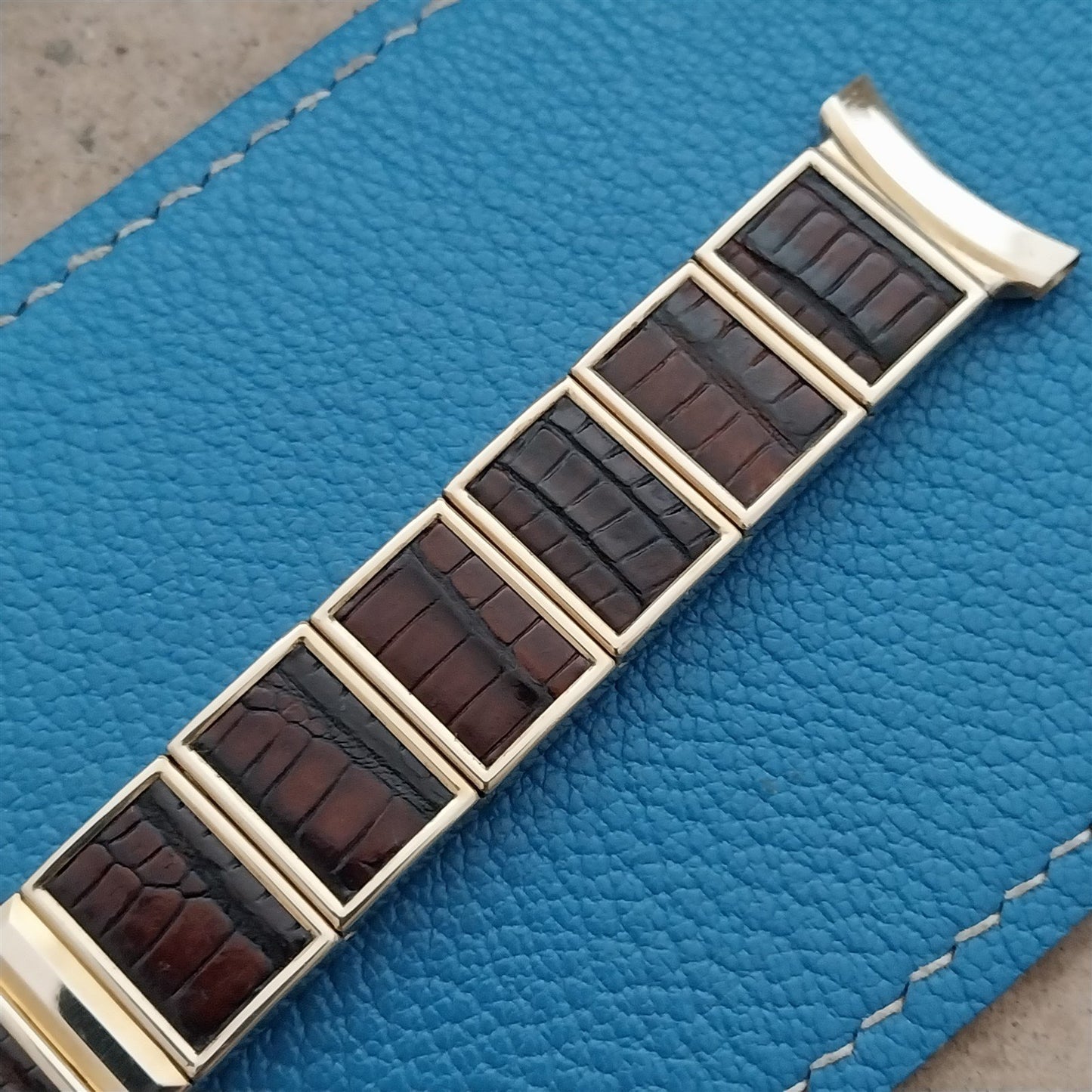 19mm 18mm Gold Filled & Alligator Gemex Caballero nos 1950s Vintage Watch Band