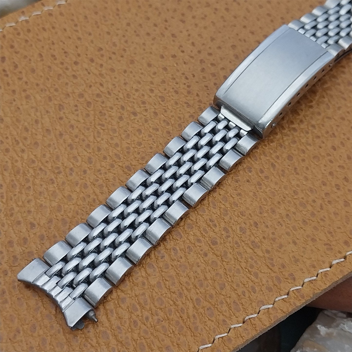 17.2mm Classic Beads of Rice Stainless Steel Prospect Unused Vintage Watch Band