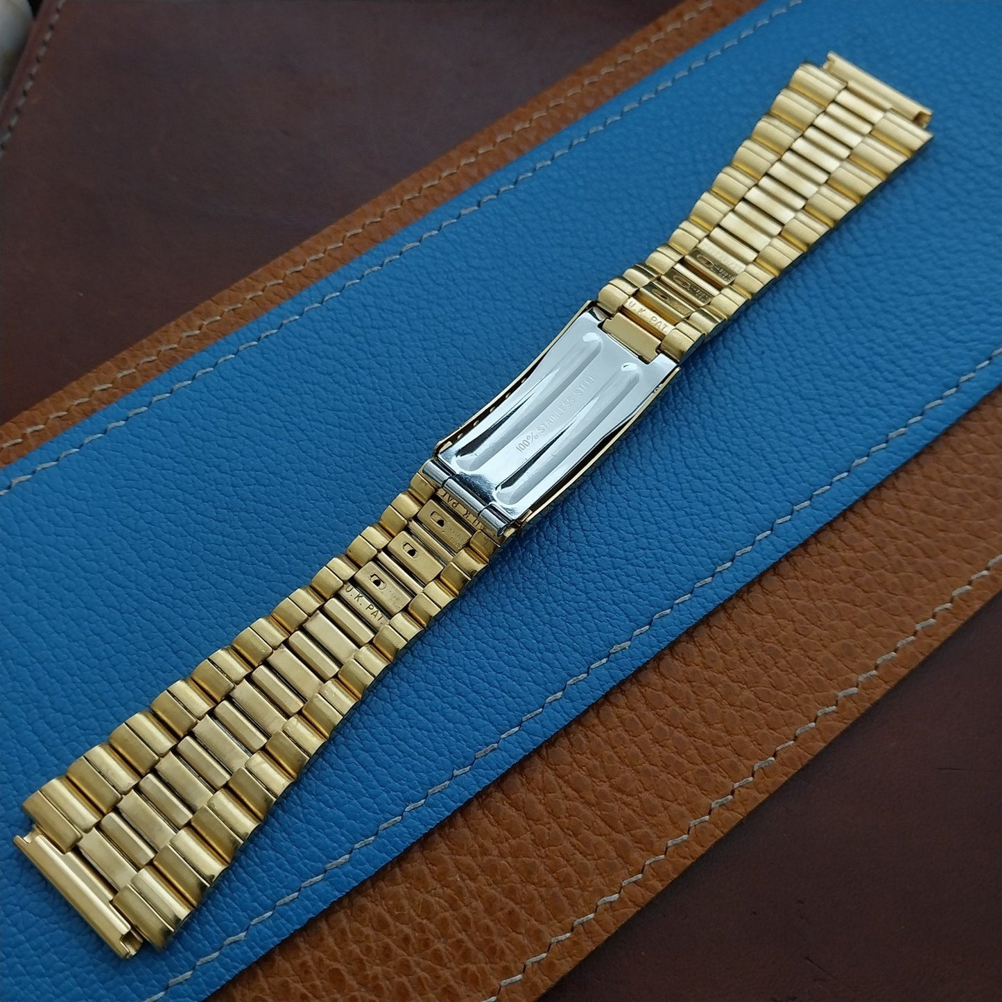 20mm Flared Gold-Tone LED LCD Unused old-stock nos 1970s Vintage Watch Band