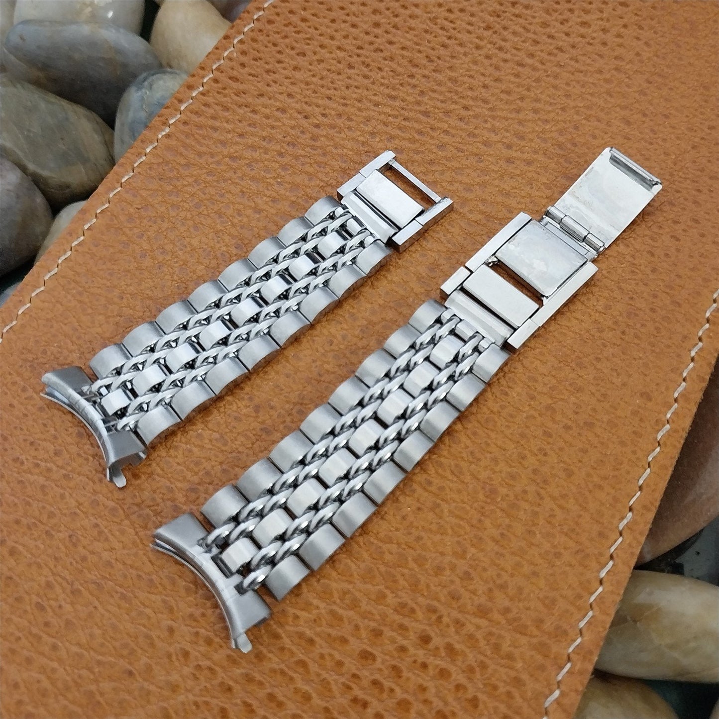 19mm Stainless Steel Beads of Rice Unused nos 1960s-1970s Vintage Watch Band