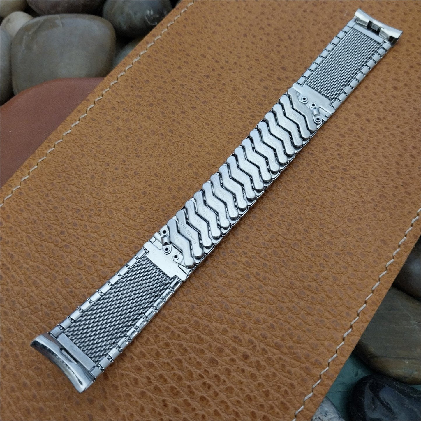 11/16" 17.2mm Baldwin Stainless Steel Expansion nos 1960s Vintage Watch Band