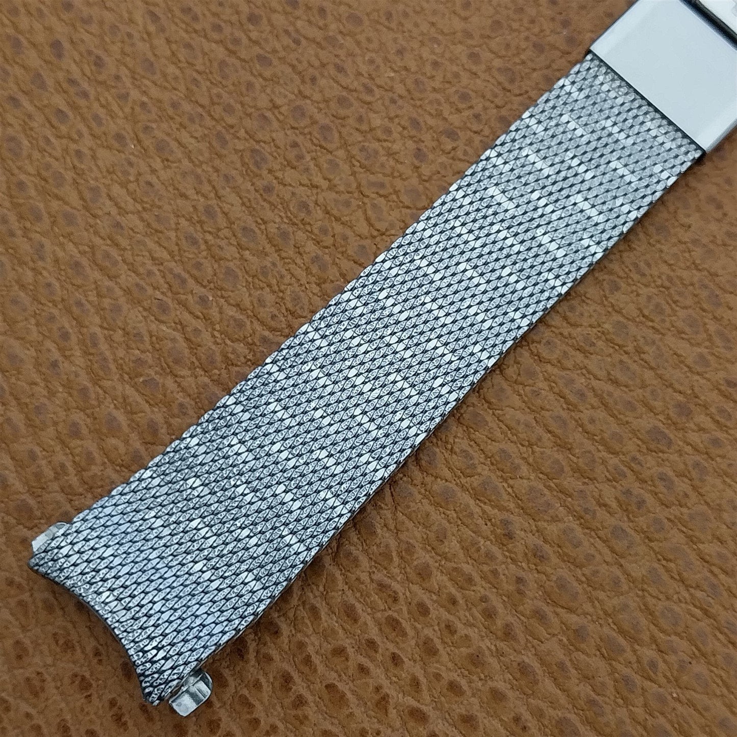 17.2mm Accutron Stainless Steel Mesh Kreisler nos 1960s Vintage Watch Band