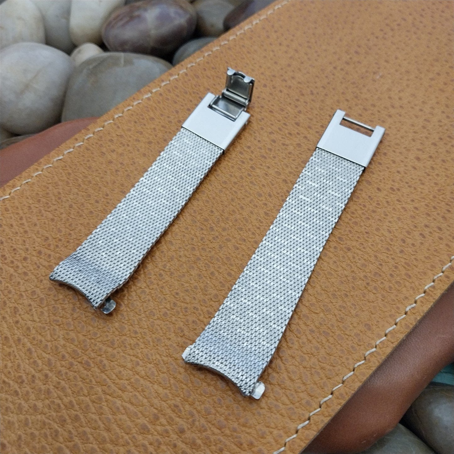 17.2mm Accutron Stainless Steel Mesh Kreisler nos 1960s Vintage Watch Band