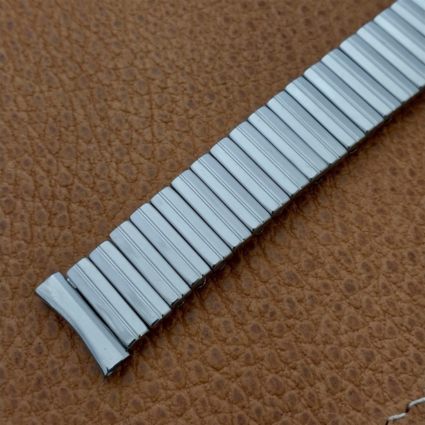 Facile 17mm USA Expansion 1960s nos Stainless Steel Unused Vintage Watch Band