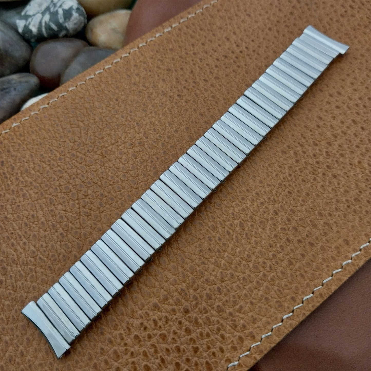 Facile 17mm USA Expansion 1960s nos Stainless Steel Unused Vintage Watch Band