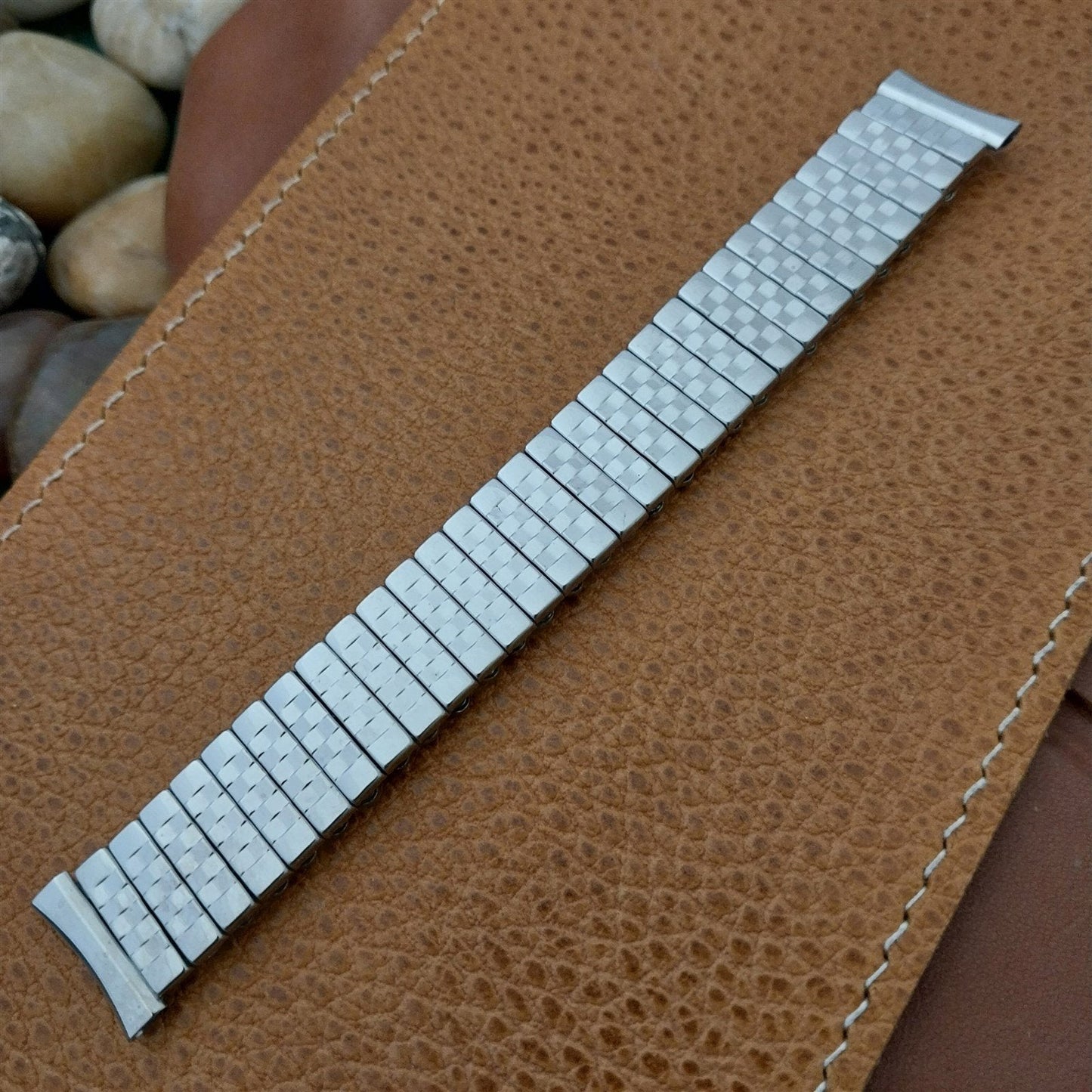 Facile 17mm Stainless Steel Expansion short 1960s Unused nos Vintage Watch Band