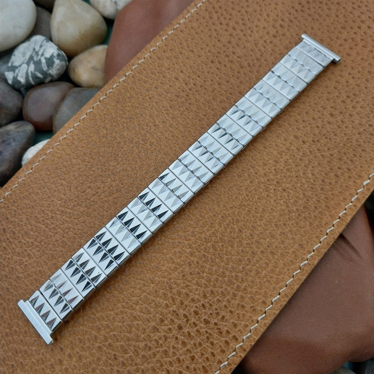 1957 10k White Gold-Filled Speidel Cross Fire Long Unused nos Vintage Watch Band