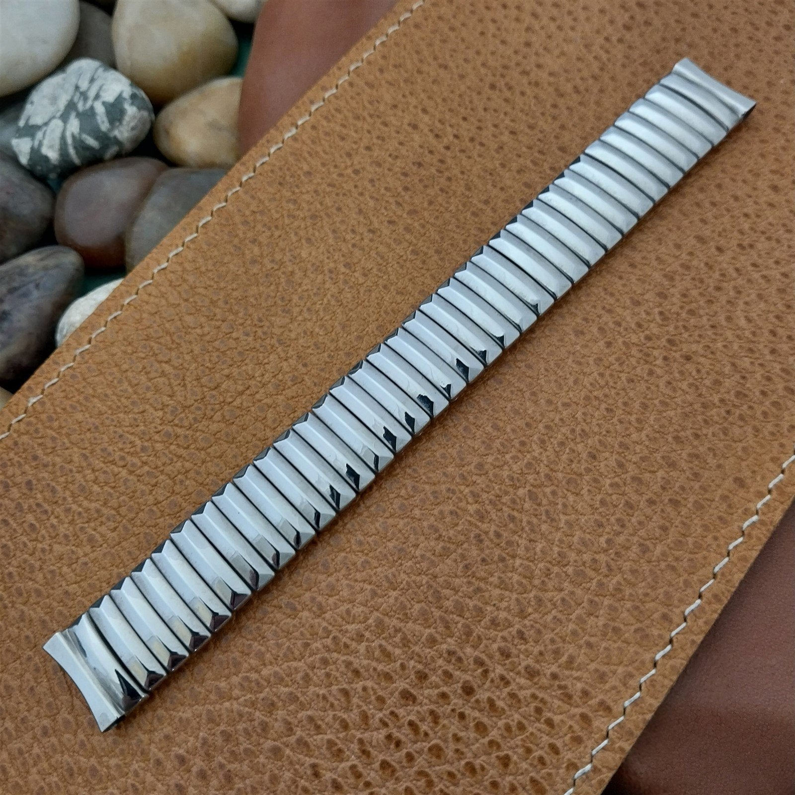 Pride Japan 5/8" Stainless Steel Expansion 1970s Unused nos Vintage Watch Band