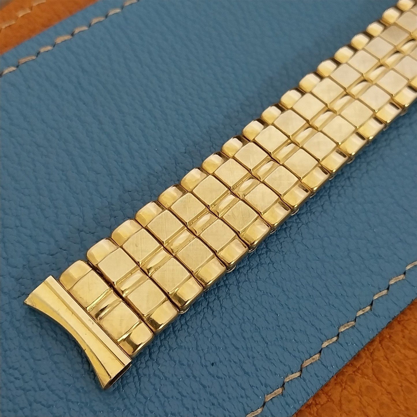 17mm JB Champion Canada Gold-Filled Expansion Unused 1960s Vintage Watch Band