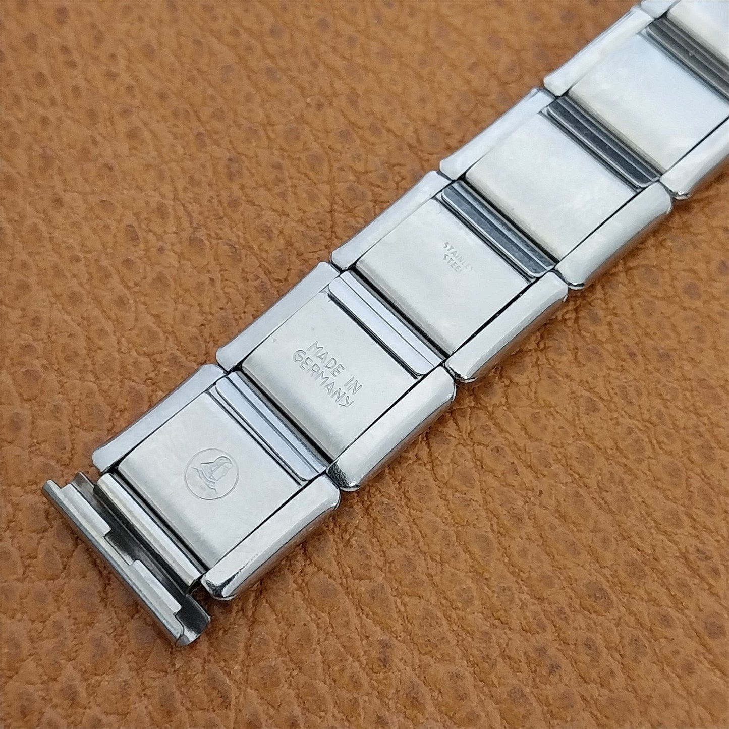 16mm Fischer Stainless Steel Classic Stretch Wire Lug Unused Vintage Watch Band