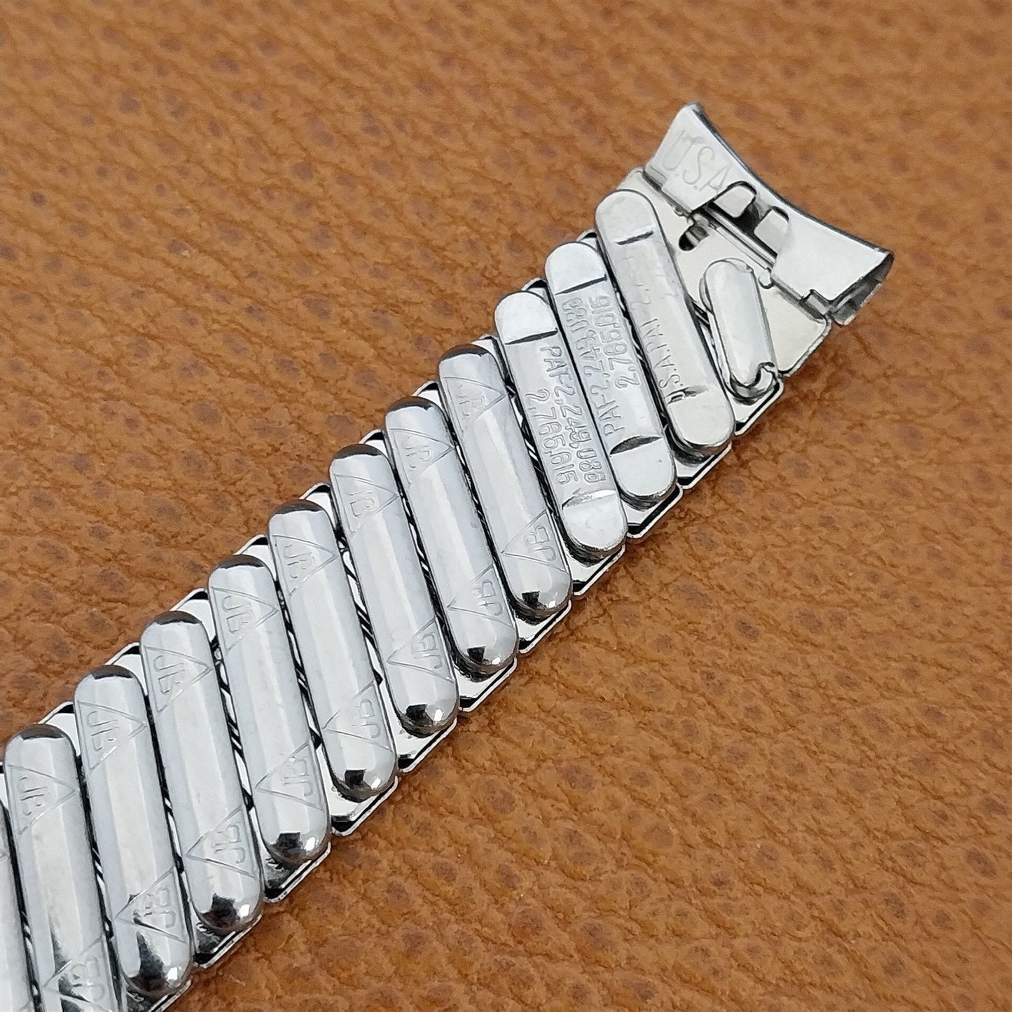 16mm JB Champion Canada Long Stainless Steel Expansion 1960s Vintage Watch Band