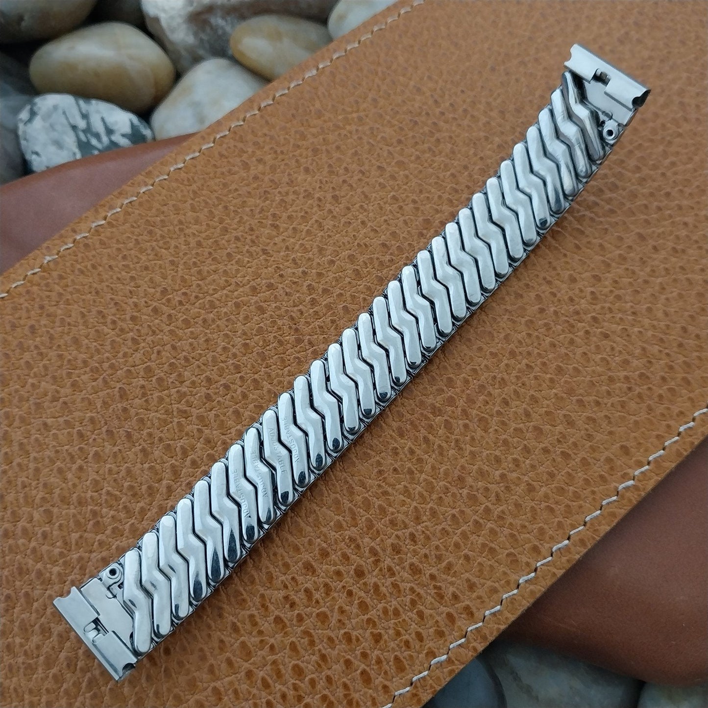 5/8" Umat Stainless Steel 1960s Scissor-Expansion nos Unused Vintage Watch Band