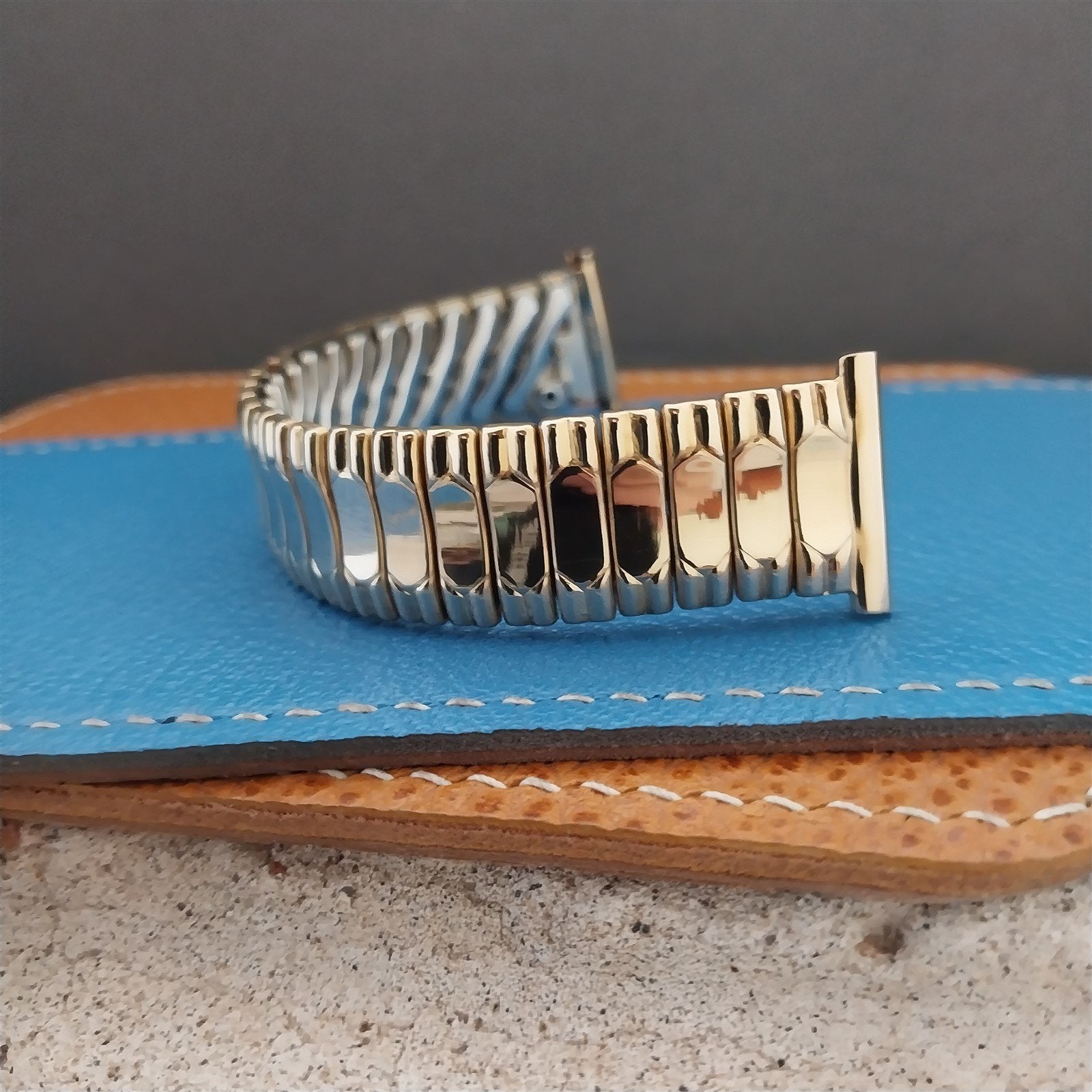 Bellavance 10k Gold-Filled Short Unused 1950s Vintage Watch Band 16mm 18mm 19mm