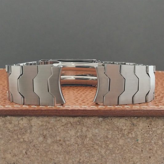 Vintage 17.2mm Stainless Steel Flared Unused nos Classic Watch Band