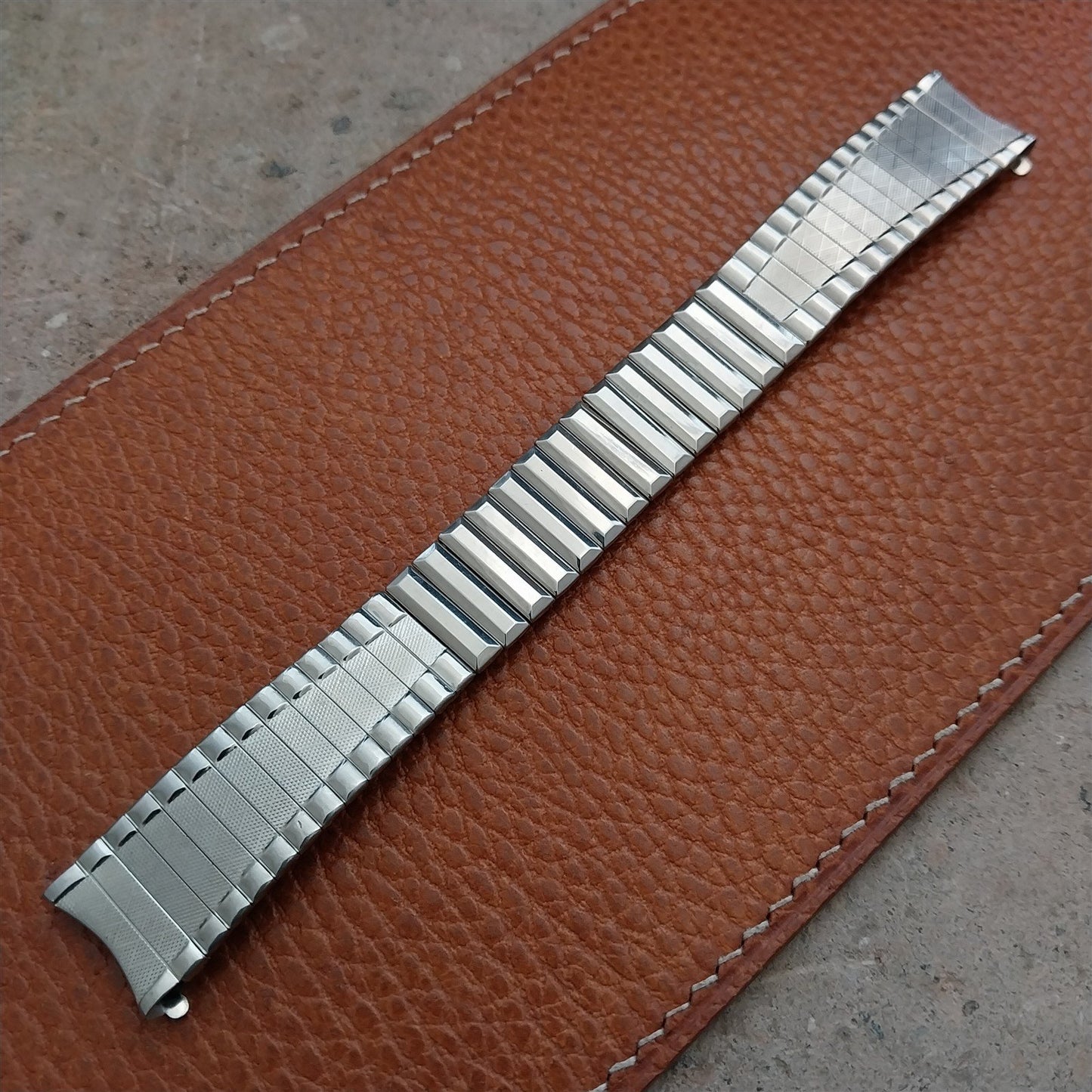 18mm Stainless Steel 1960s-1970s nos Unused Vintage Watch Band