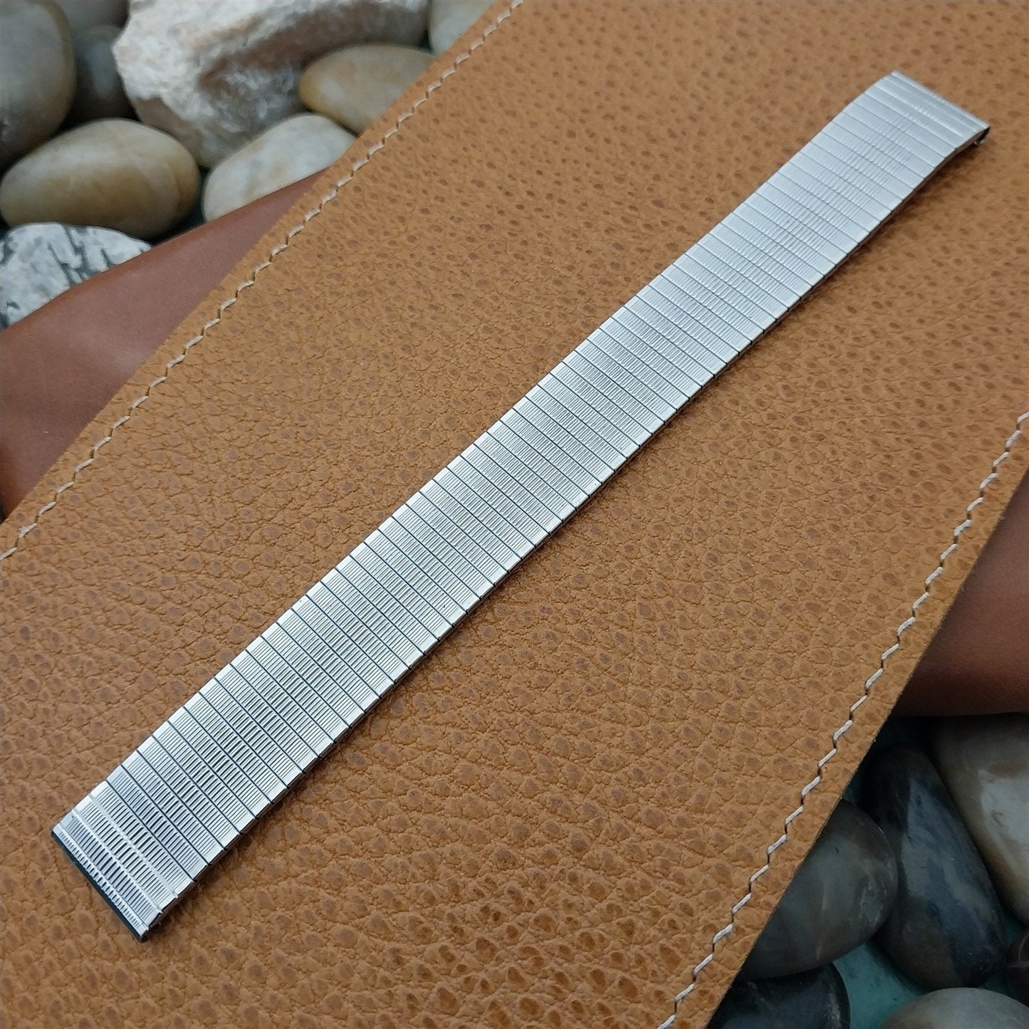 17.2mm Kestenmade Long Stainless Steel nos Unused 1970s Vintage Watch Band