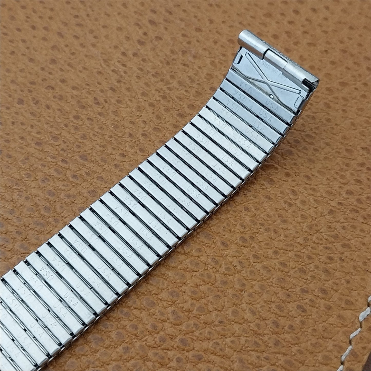 17.2mm Kestenmade Long Stainless Steel nos Unused 1970s Vintage Watch Band