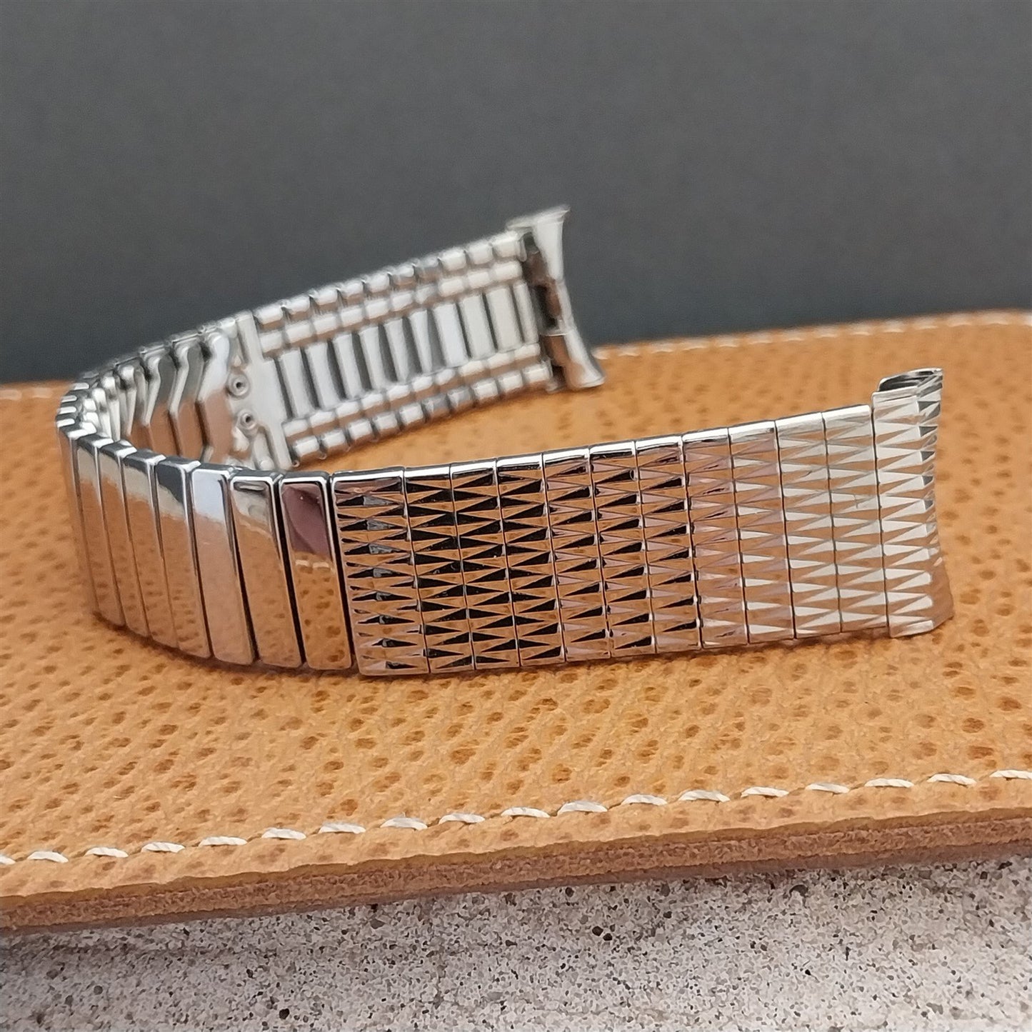 19mm 18mm 17mm Stainless Steel 1960s Expansion Craftex Unused Vintage Watch Band