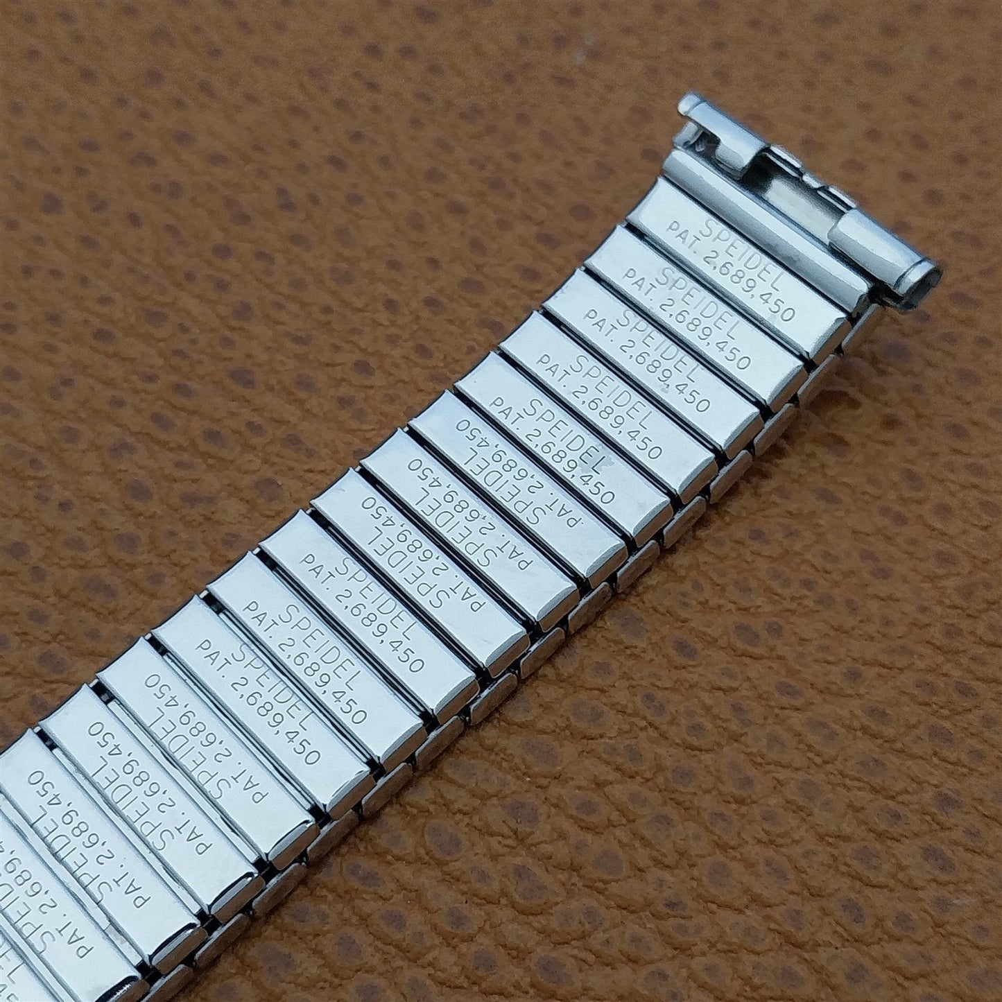 19mm 18mm Speidel White Gold-Fill Expansion 1961 Unused long Vintage Watch Band