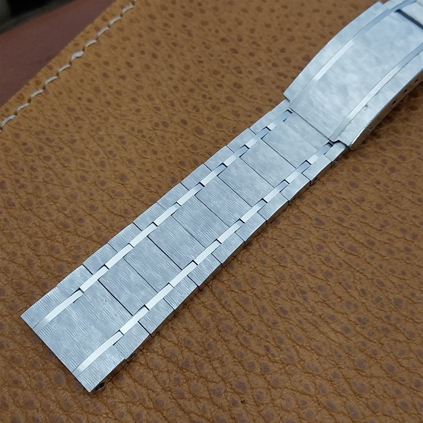 18mm White Gold rgp Hadley Classic nos Unused Vintage Watch Band