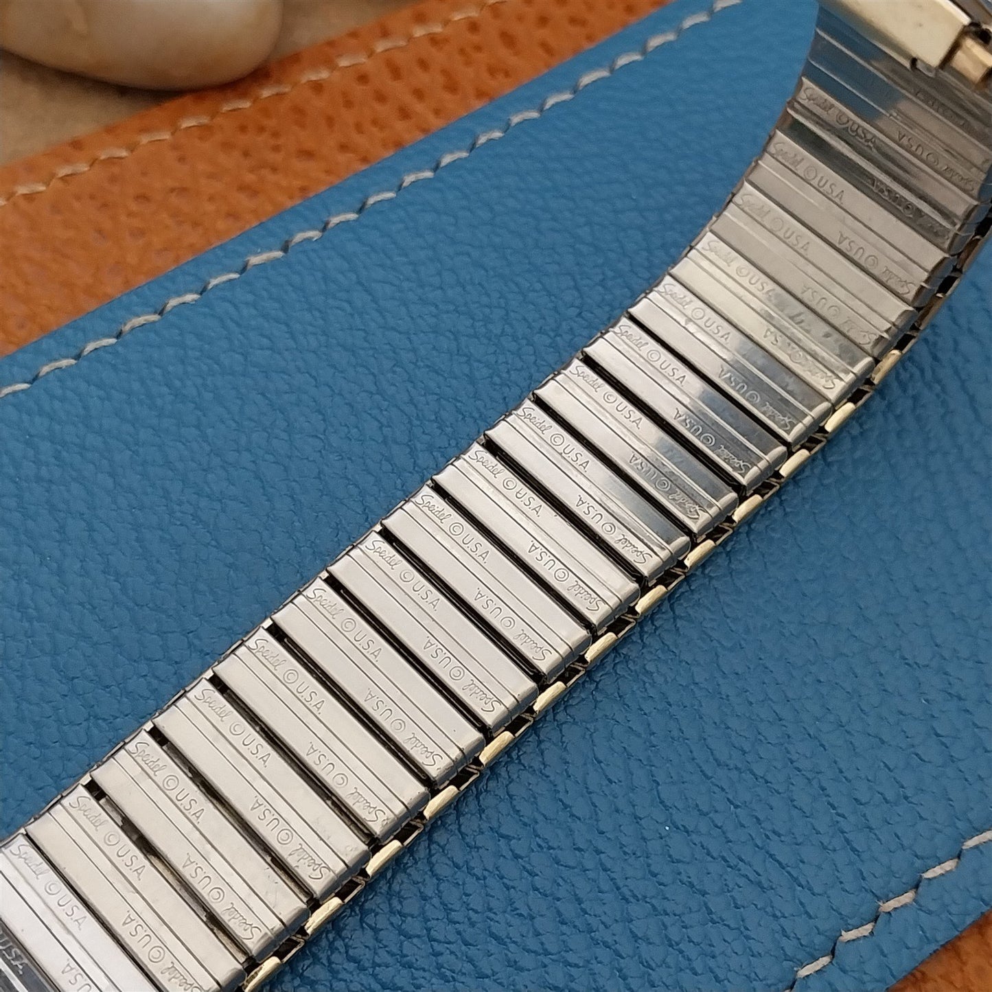 Speidel Wide Golden Era 22mm 20mm Gold-Tone Expansion Unused Vintage Watch Band